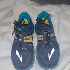 Brooks running shoes- size 9